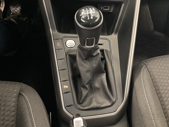 Volkswagen Polo 18 of 18