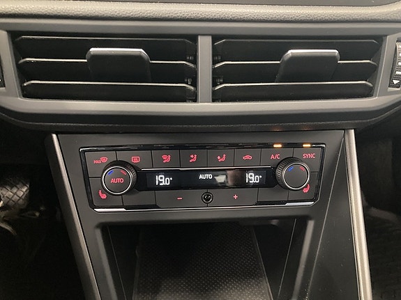 Volkswagen Polo 17 of 18