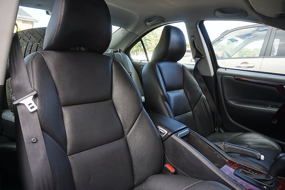 Volvo S60 6 of 7