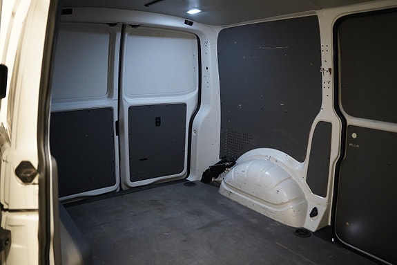 Volkswagen Transporter 18 of 19