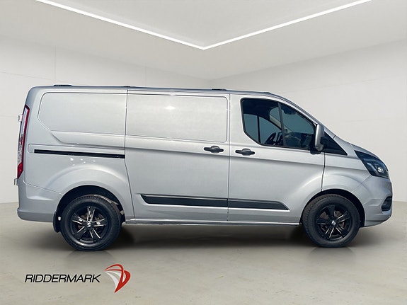 Ford Transit Custom 2 of 29