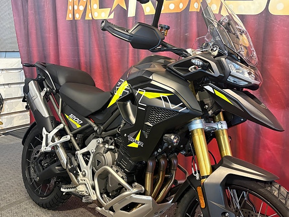 Triumph TIGER 1200 RALLY PRO DESERT EDITION *VI SÄLJER VÅR DEMO* 2 of 9