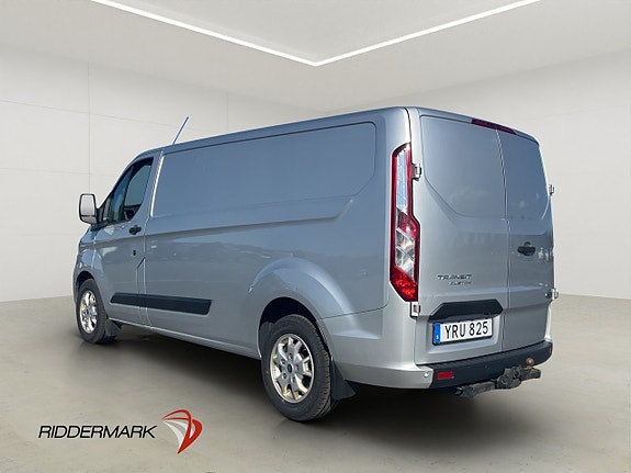 Ford Transit Custom 7 of 25