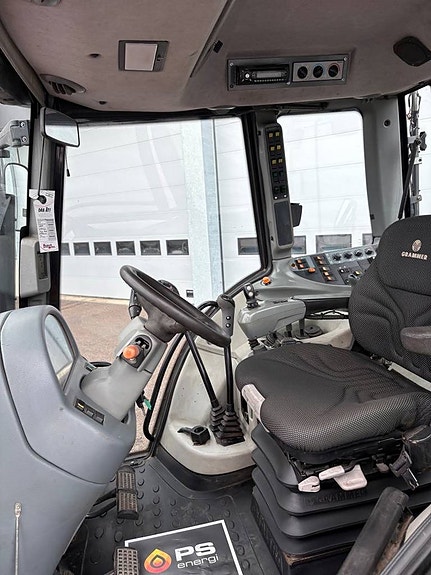 Valtra N101 / Lastare / Frontlyft 10 of 11