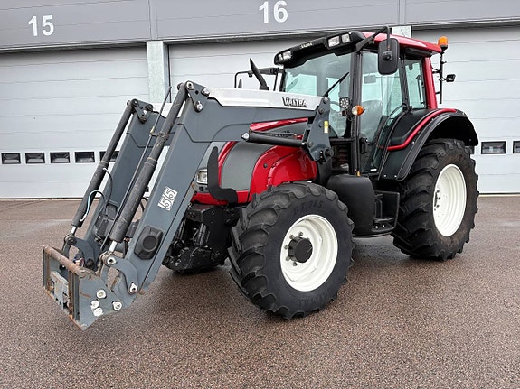 Valtra N101 / Lastare / Frontlyft 2 of 11