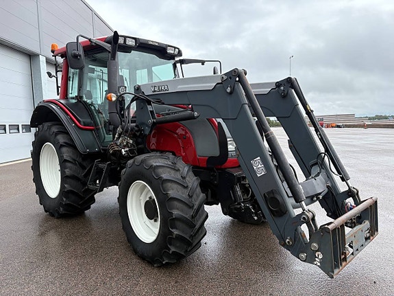 Valtra N101 / Lastare / Frontlyft 4 of 11