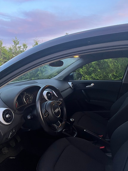 Audi A1 2 of 8