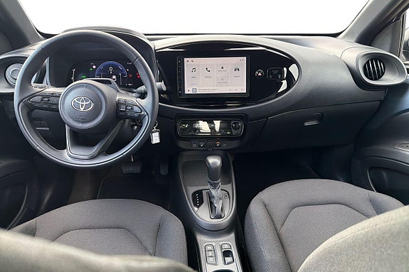 Toyota Aygo X 10 of 21