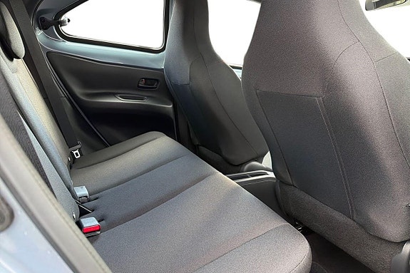 Toyota Aygo X 9 of 21
