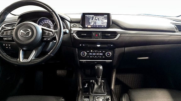 Mazda 6 4 of 16