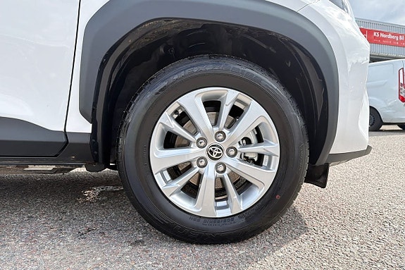 Toyota Yaris Cross 17 of 21