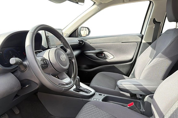 Toyota Yaris Cross 14 of 21