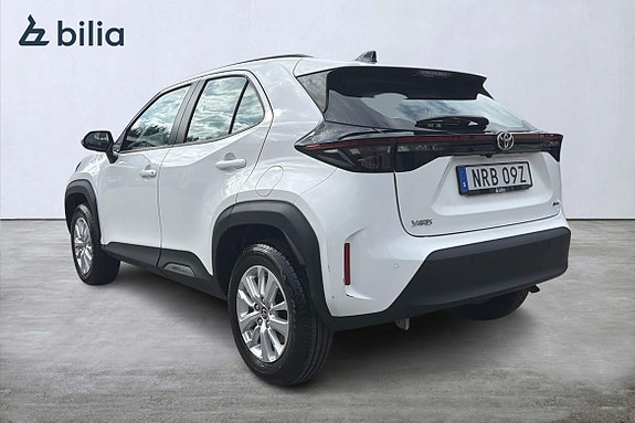 Toyota Yaris Cross 2 of 21