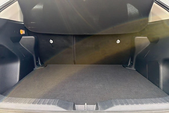 Toyota Yaris Cross 12 of 21