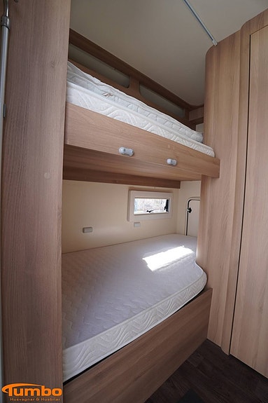 CI MAGIS 74 XT Dieselpanna ACx2 Solcell 12 of 16