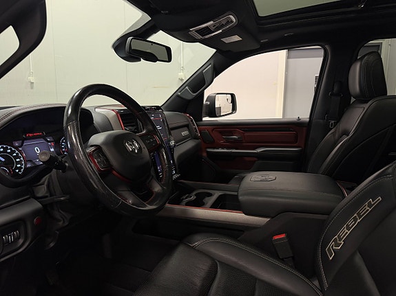 Dodge RAM 1500 21 of 30