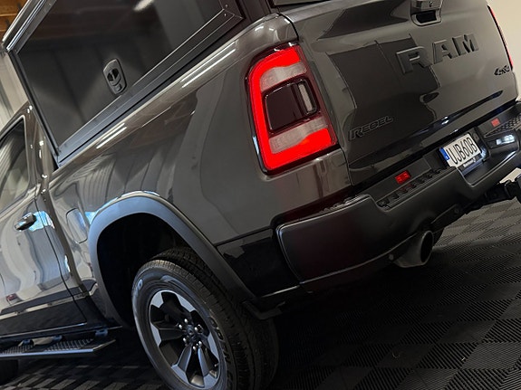Dodge RAM 1500 13 of 30