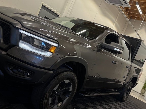 Dodge RAM 1500 14 of 30