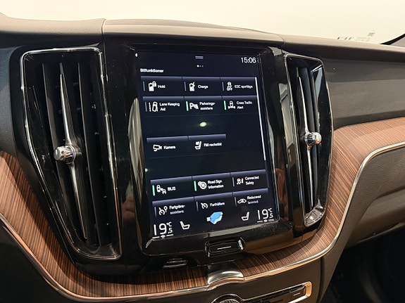 Volvo XC60 23 of 24
