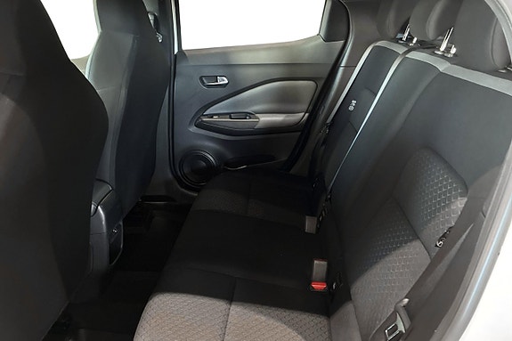 Nissan Juke 18 of 25