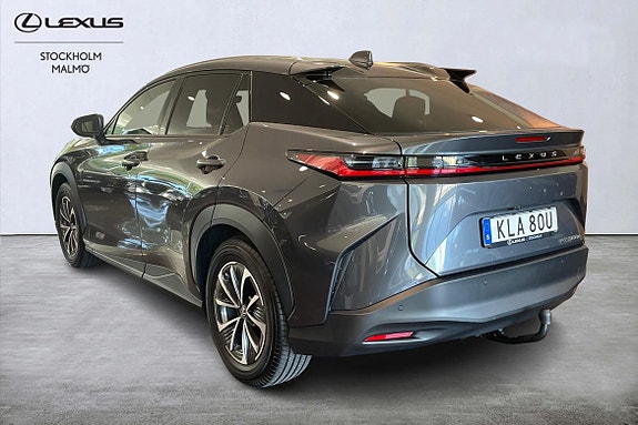 Lexus RZ300e 2 of 24