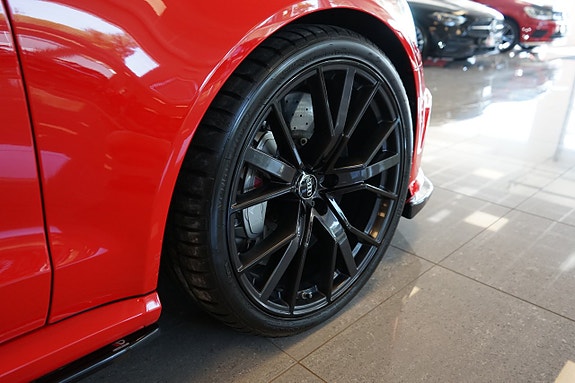 Audi RS6 27 of 27