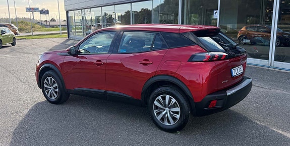 Peugeot 2008 5 of 8