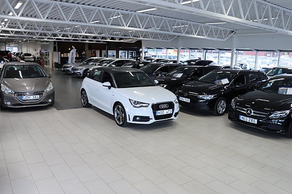 Audi A1 3 of 24