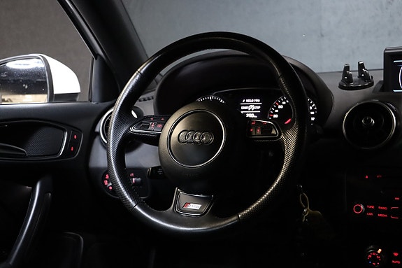 Audi A1 17 of 24