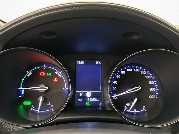 Toyota C-HR 16 of 30