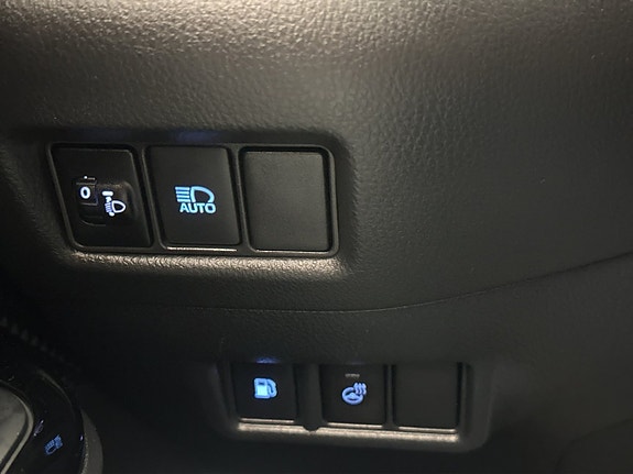 Toyota C-HR 14 of 30