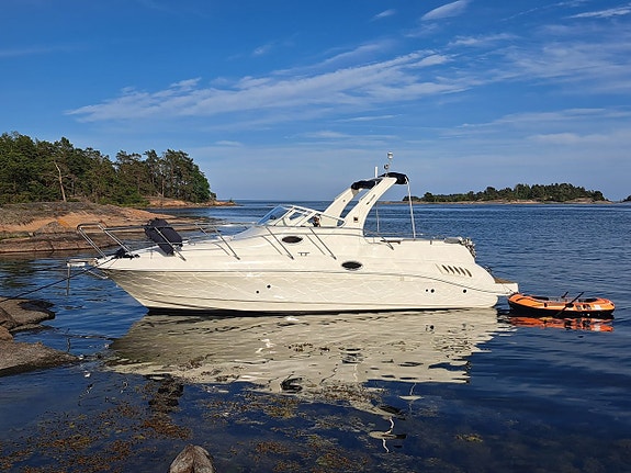 Galeon 777 2002 3 of 6