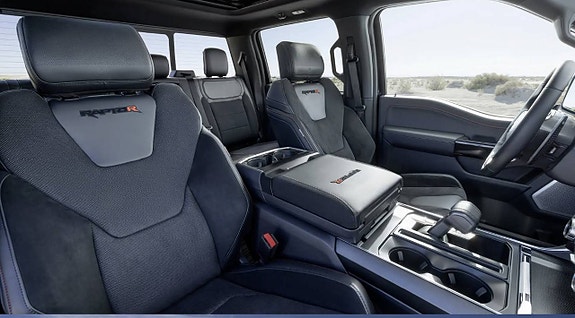 Ford F-150 4 of 8