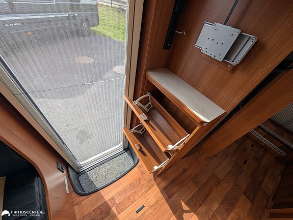 Dethleffs XL-I 7850 *ALDE / Queenbed / AC 8 of 21