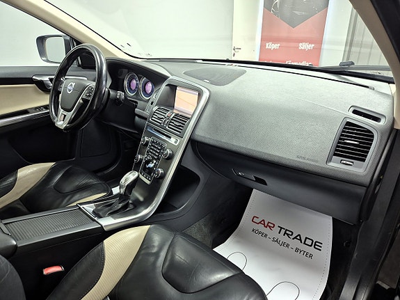 Volvo XC60 27 of 30