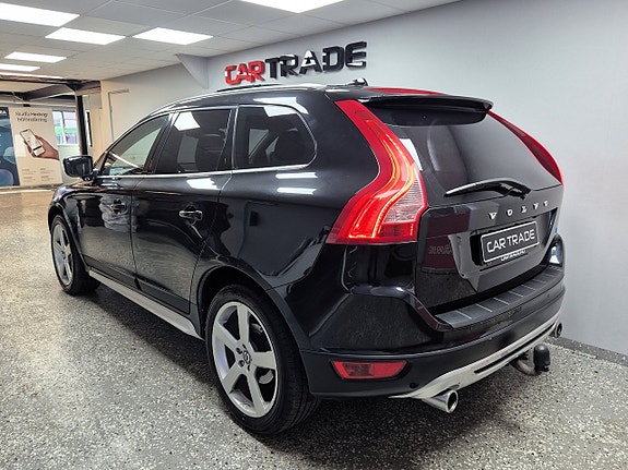 Volvo XC60 4 of 30