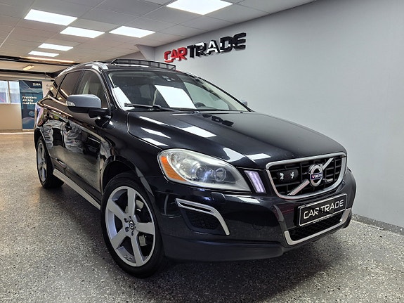 Volvo XC60 3 of 30