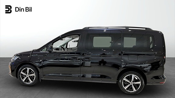 Volkswagen Caddy Maxi 2 of 18