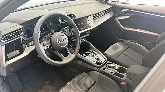 Audi A3 7 of 12