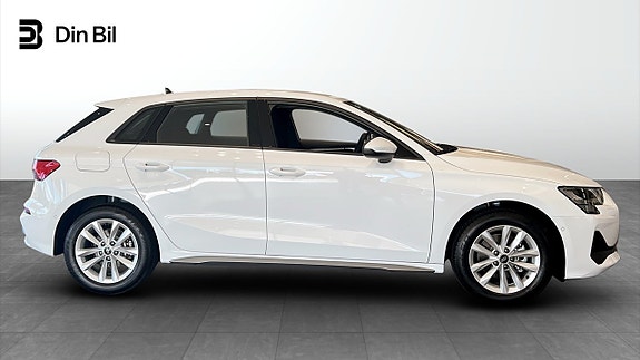 Audi A3 2 of 12