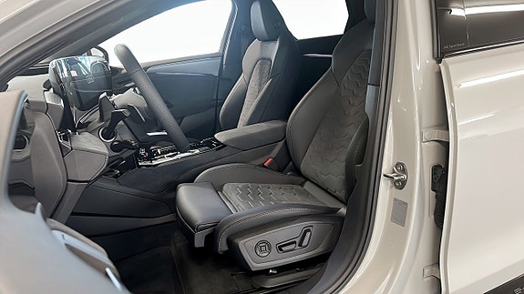 Audi A6 8 of 18
