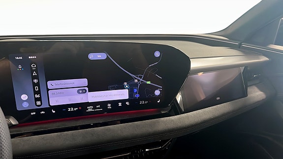 Audi Q6 e-tron 10 of 19