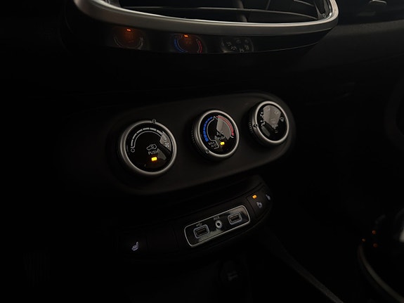 Fiat 500X 17 of 25