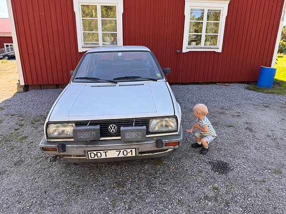Volkswagen Jetta 3 of 7