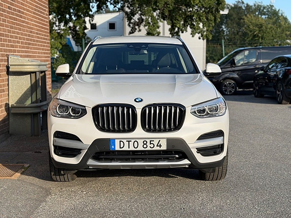 BMW X3 8 of 25