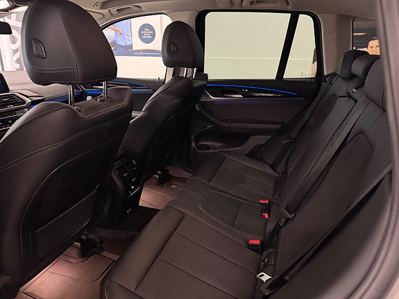 BMW X3 14 of 25