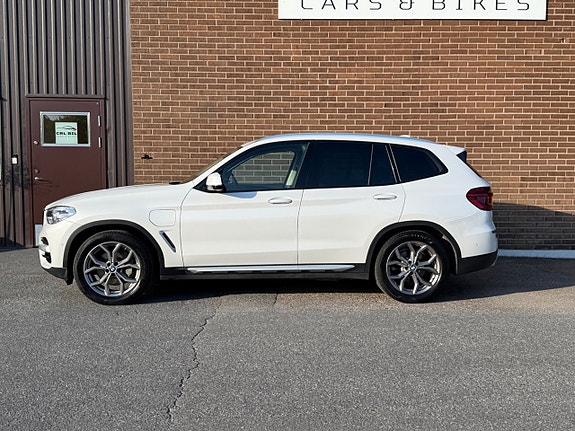 BMW X3 2 of 25