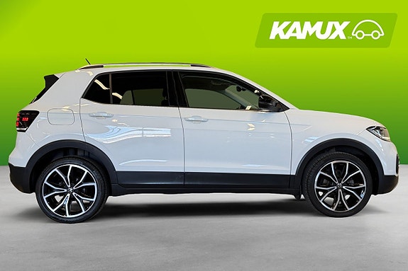 Volkswagen T-Cross 2 of 21