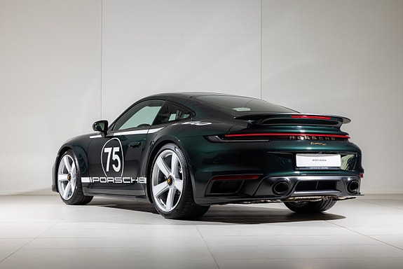 Porsche 911 Turbo S 5 of 23