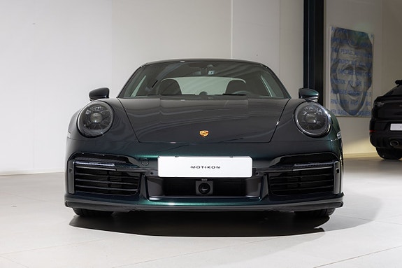 Porsche 911 Turbo S 11 of 23
